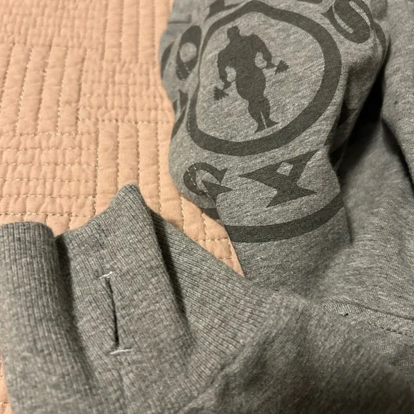 Gray Hooded Crop Top - Picture 6 of 6